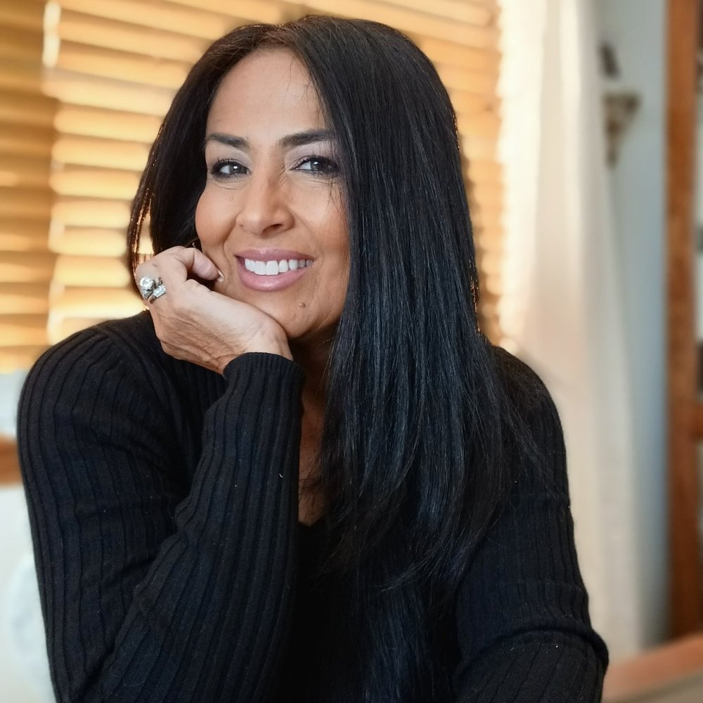 Meet your Posher, Connie